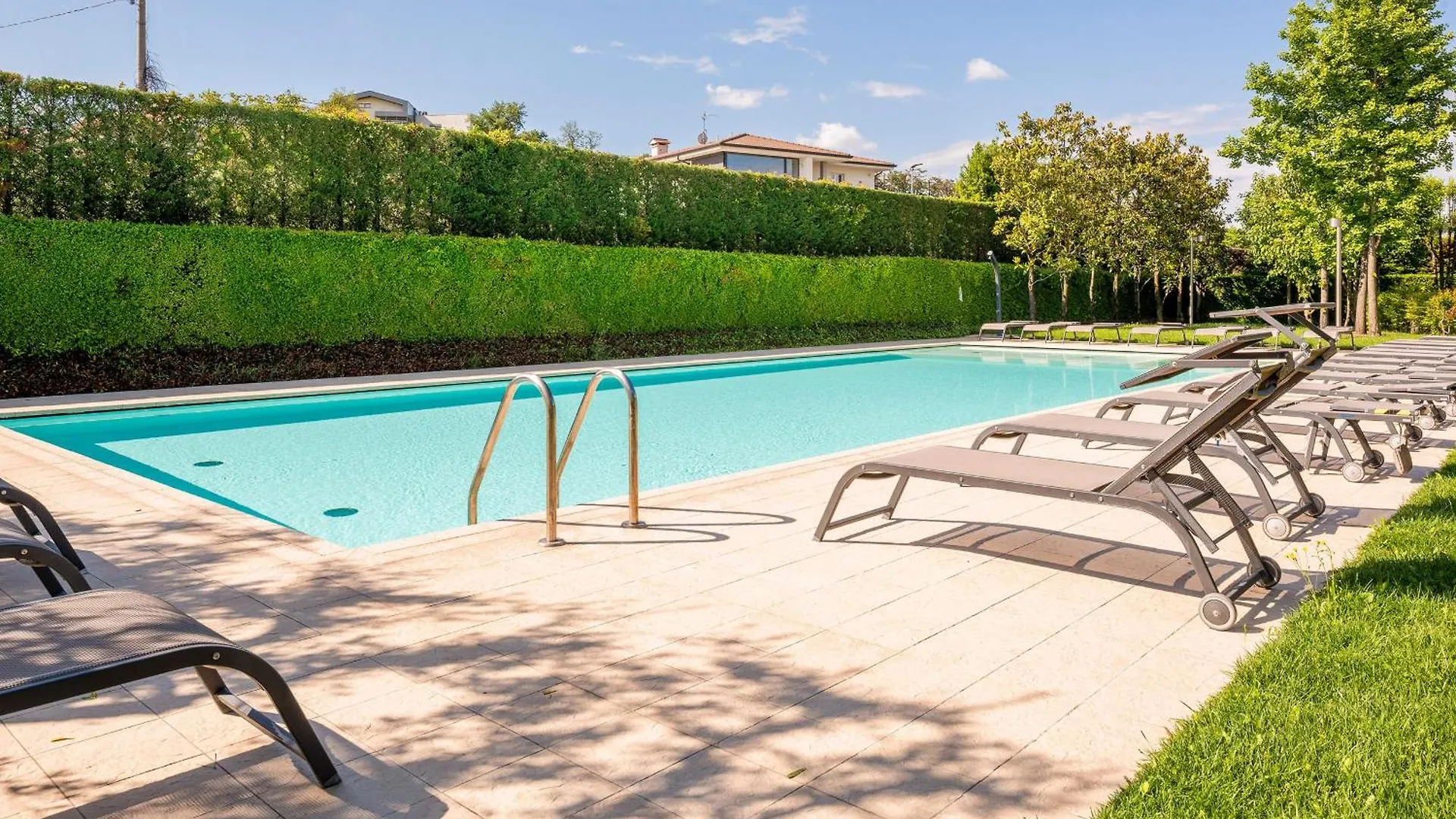 Apartment Incanto Del Lago 카바욘베로네세 0*,  이탈리아